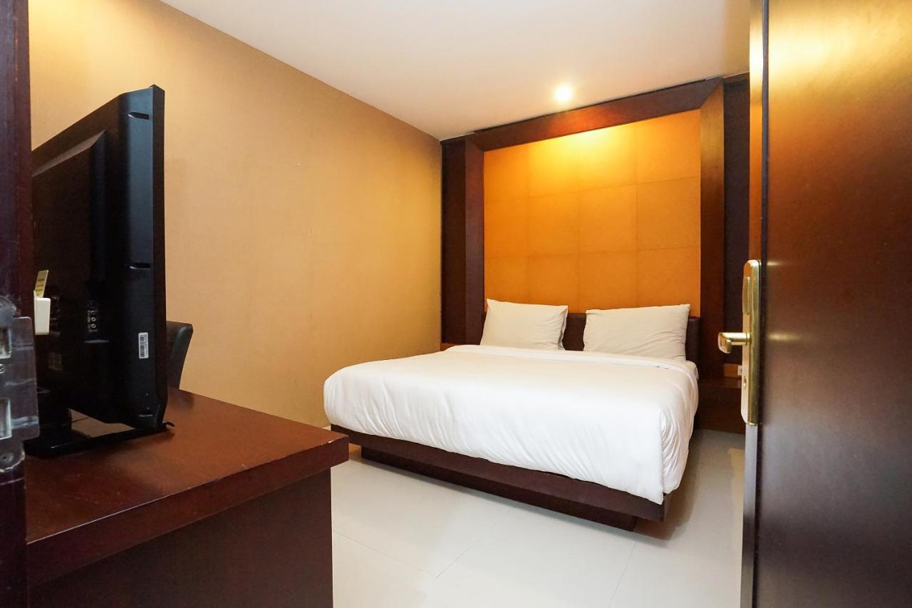Homestay 3 Surabaya Eksteriør billede